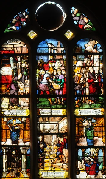 Francia, la iglesia San Martín de Triel sur Seine — Foto de Stock