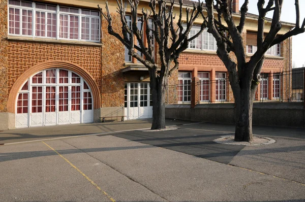 France, Roux Calmette school in Les Mureaux — Stock Photo, Image