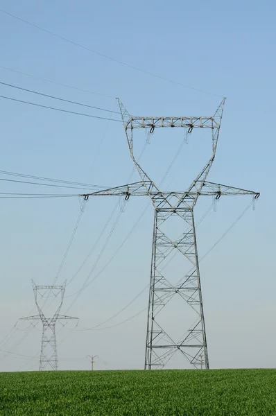 Linha eléctrica em França — Fotografia de Stock