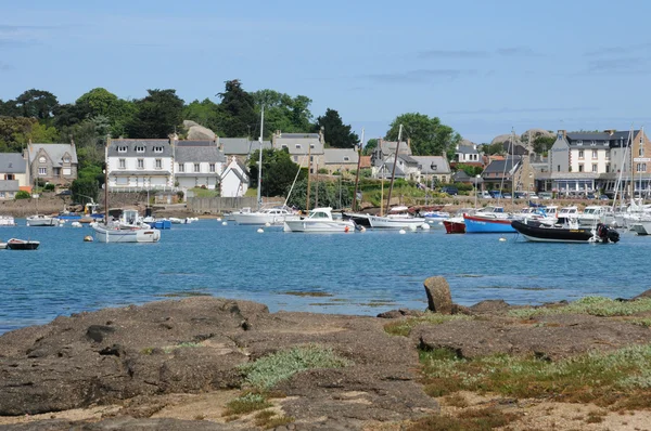 Picturesque port ploumanac h — Stok fotoğraf