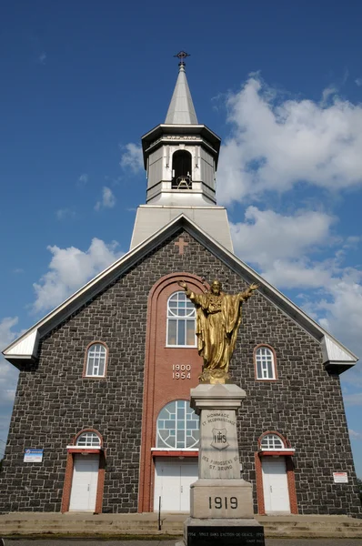 Quebec, the historical church of Saint Bruno — Stock Photo, Image