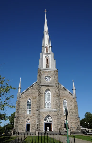 Quebec, historický kostel riviere du loup — Stock fotografie