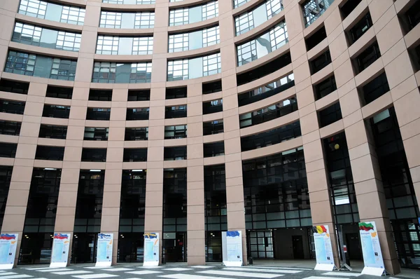 Elzas, het Europees Parlement van Straatsburg — Stockfoto