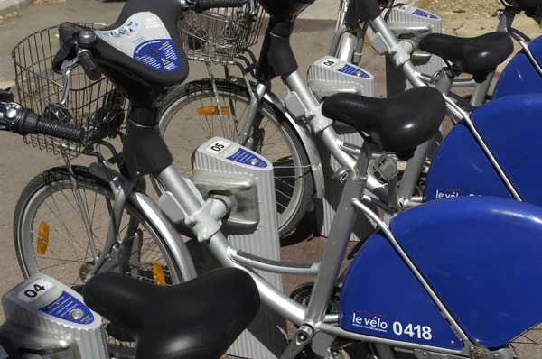 Frankreich, öffentlicher Fahrradverleih — Stockfoto