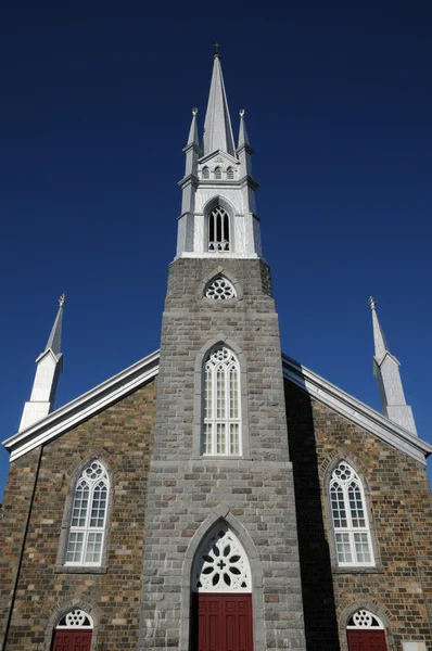 Quebec, den historiska kyrkan av l isle verte — Stockfoto