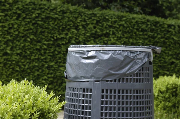 Trash can in a public park — Stock Photo, Image