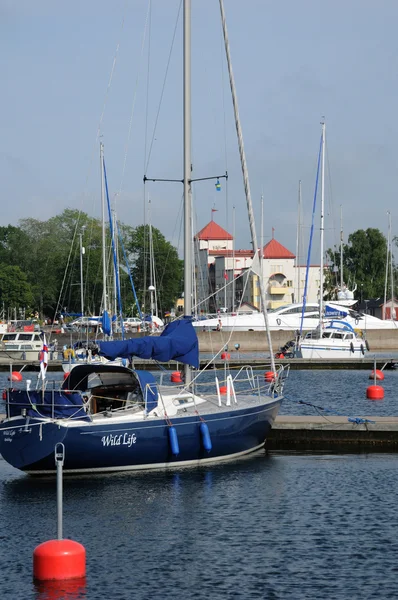 Suède, la marina de Borgholm en été — Photo