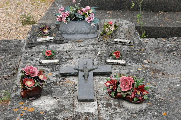 Cementerio en Aquitania — Foto de Stock