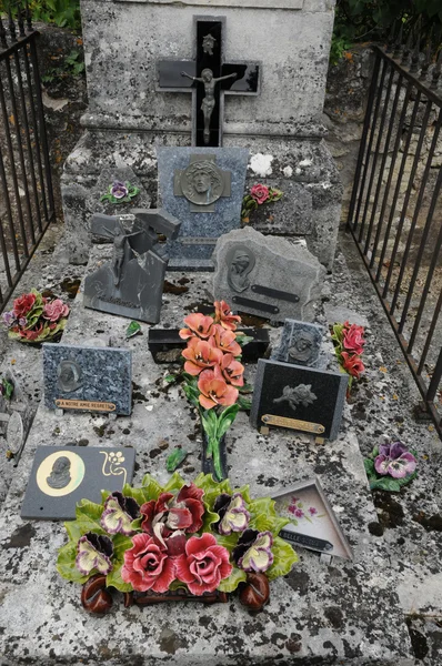 Cementerio en Aquitania —  Fotos de Stock