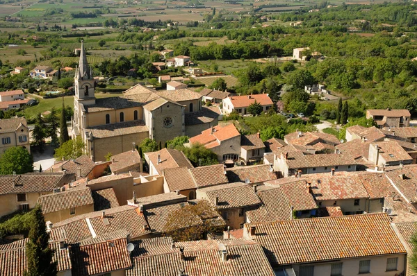 Byn Bonnieux-bergen i provence — Stockfoto