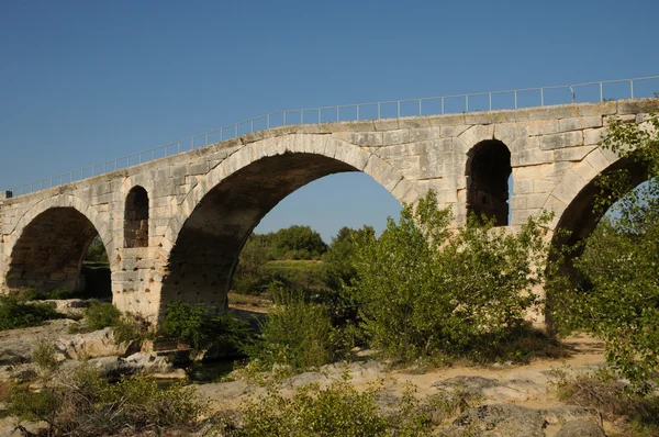 Bonnieux Provence Julien Köprüsü — Stok fotoğraf