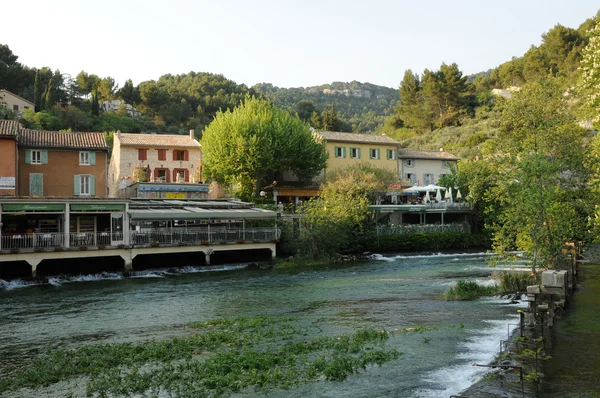Provence fontaine de vaucluse köyünün — Stok fotoğraf