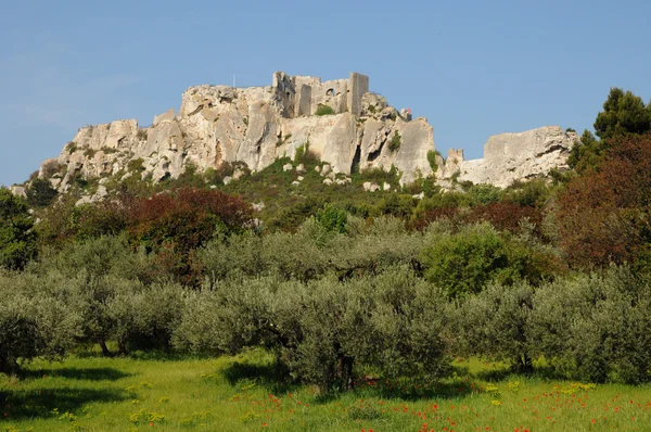 Tipikus táj-Les-Baux-de-Provence térképén — Stock Fotó