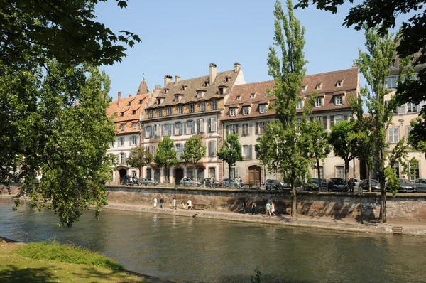 Elzas, oude en historische wijk in Straatsburg — Stockfoto