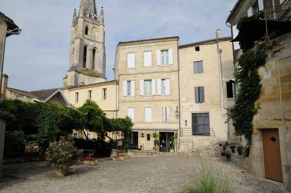 Staden saint emilion i aquitaine — Stockfoto