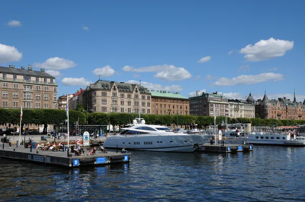 Stockholm ve Baltık Denizi üzerinde tekne — Stok fotoğraf