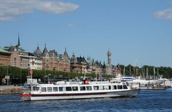 Båt på Östersjön i stockholm — Stockfoto