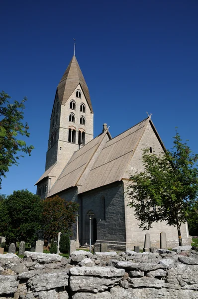 Igreja velha e pitoresca de Tingsrade — Fotografia de Stock