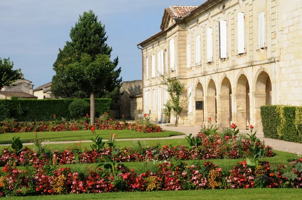 Ville de Saint Emilion en Aquitaine — Photo