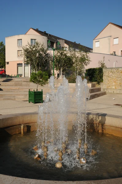 Francia, il villaggio di Vernouillet a Les Yvelines — Foto Stock