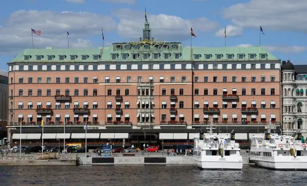 Βάρκα στην Βαλτική θάλασσα στη Στοκχόλμη — Φωτογραφία Αρχείου