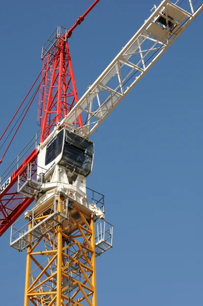 Crane on a blue sky — Stock Photo, Image