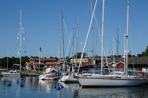 ニーネスハムンの美しい港 — ストック写真
