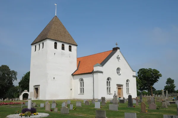 Gamla och pittoreska kyrkan av persnas — Stockfoto