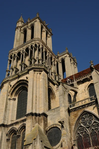 Frankrike, collegiate church i mantes — Stockfoto