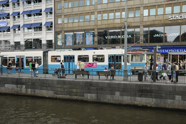 Zweden, tram in de stad Göteborg — Stockfoto