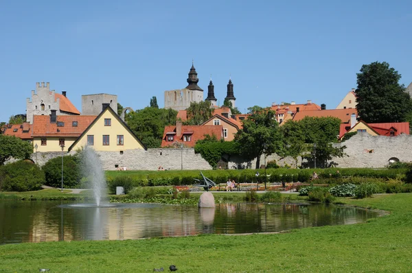 Sweden, the old and picturesque city of visby — Stock Photo, Image