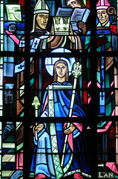 Yvelines, vitral en la iglesia colegiata de Poissy — Foto de Stock