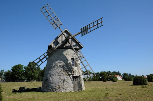 Svédország, régi és történelmi szélmalom, Faro — Stock Fotó