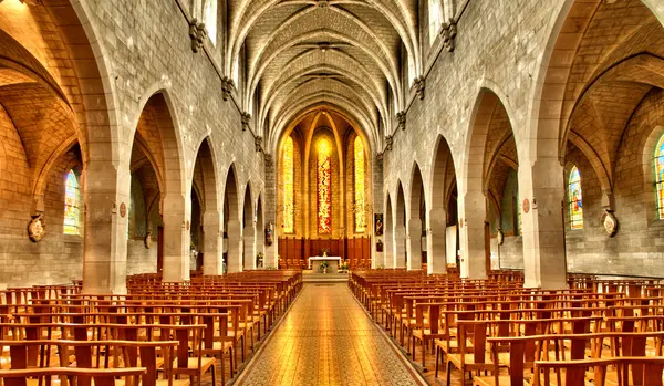 Saint pierre, les mureaux de saint paul Kilisesi — Stok fotoğraf