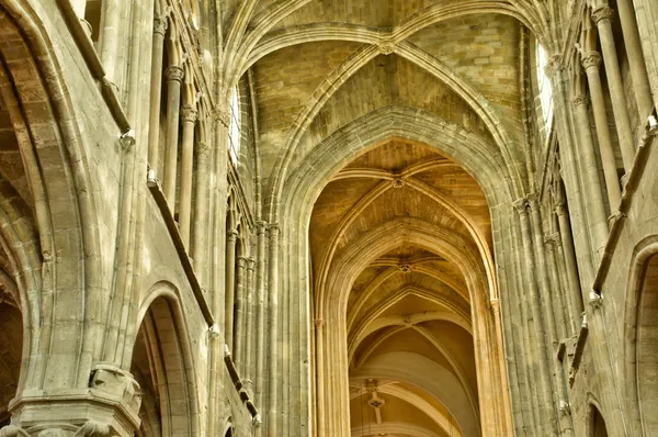 Interiér kostela svatého Martina triel sur Seine — Stock fotografie