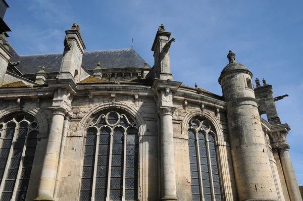 France, the church of Houdan in les Yvelines — Stock Photo, Image