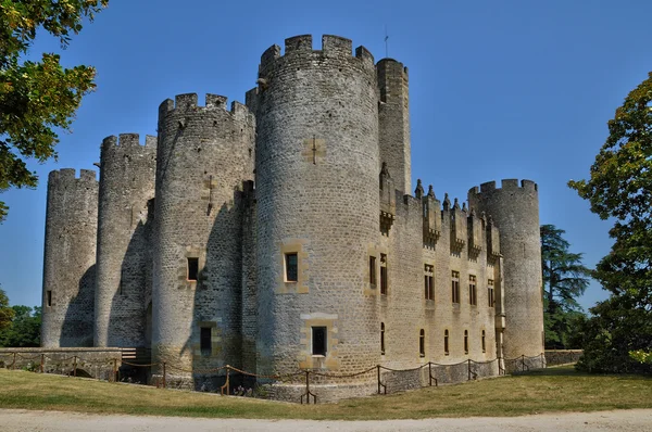 Francia, il castello medievale di Roquetaillade in Gironda — Foto Stock