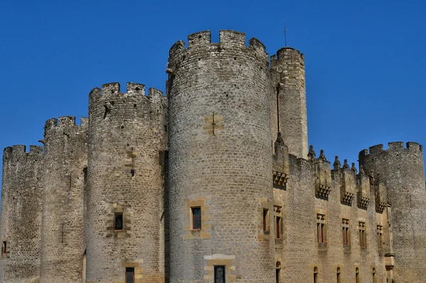 Frankreich, die mittelalterliche Burg von roquetaillade in gironde — Stockfoto