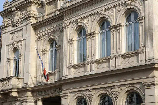 Francia, el ayuntamiento de Meulan —  Fotos de Stock