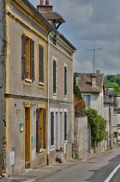 Francia, il villaggio di Vetheuil in Val d'Oise — Foto Stock