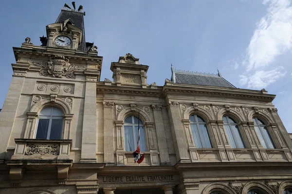 Francia, el ayuntamiento de Meulan —  Fotos de Stock