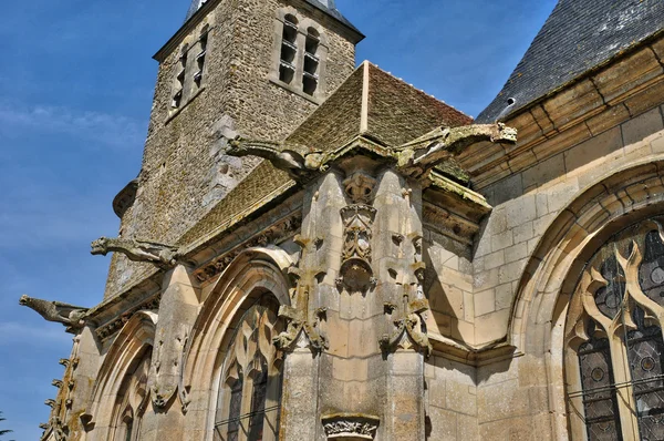 Francia, la iglesia San Jorge de Richebourg —  Fotos de Stock