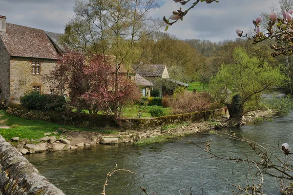 Village pittoresque de Saint Ceneri le Gerei en Normandie — Photo