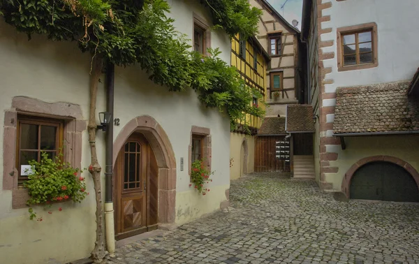 Village pittoresque de Riquewihr en Alsace — Photo