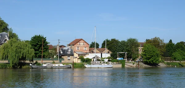 Frankreich, die Stadt von triel sur seine — Stockfoto