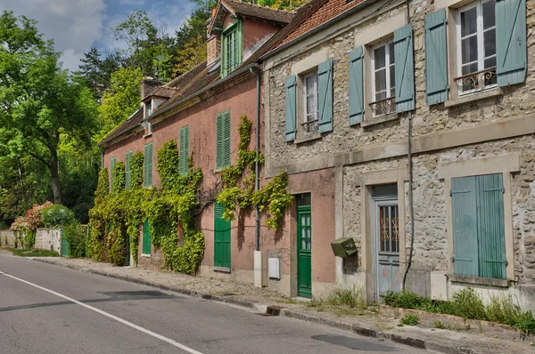 Франція, село Vetheuil в Val d Уаза — стокове фото