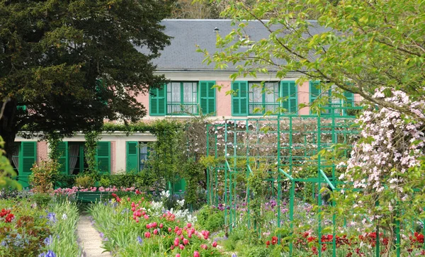 Casa Monet en Giverny en Normandía — Foto de Stock