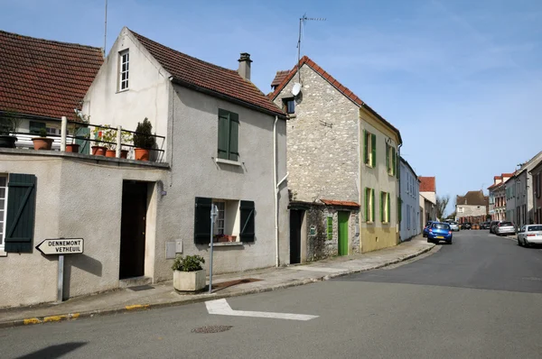 Fransa, les yvelines içinde follainville dennemont Köyü — Stok fotoğraf