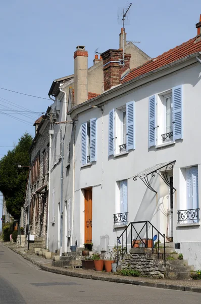 Frankrijk, het dorp van fontenay saint pere in les-yvelines — Stockfoto