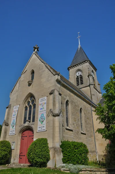 Frankreich, kirche von fremainville in val d oise — Stockfoto